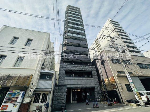 プレサンス心斎橋クオーレの外観
