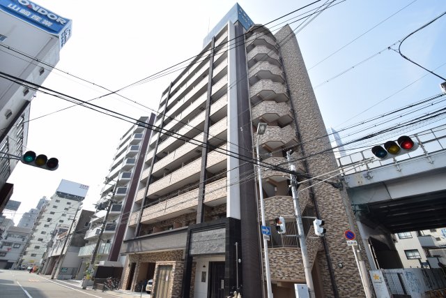 アスヴェル難波EASTの外観