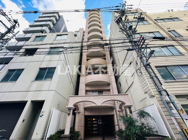 ディナスティ松屋町Ⅱの外観