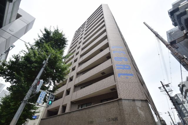 リーガル江戸堀ウエストパークの外観