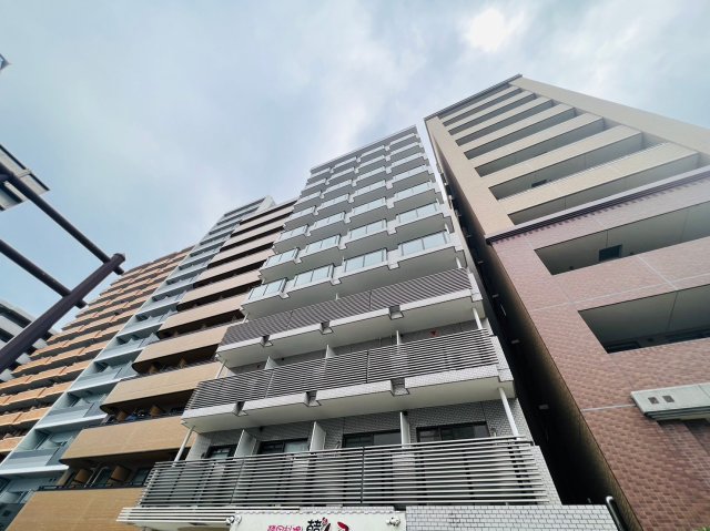 ガーデンハイツ江戸堀の外観