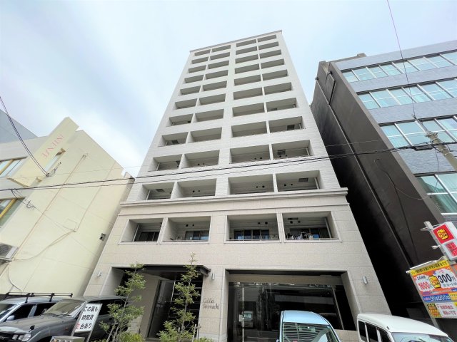 大阪市西区新町３丁目の賃貸マンションの外観
