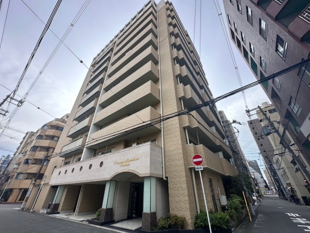 プレサンス南堀江パークサイドの外観
