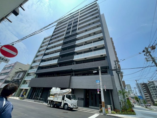 プレサンス難波デヴァンテの外観