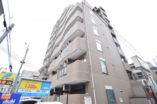 メゾンナカムラ北堀江の外観
