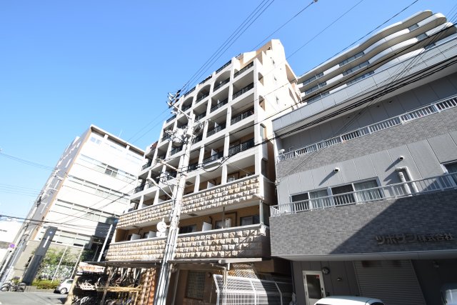ブランドールＭ・西長堀の外観