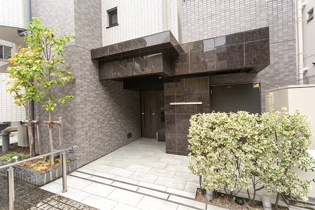 グランハイツ曙橋の外観