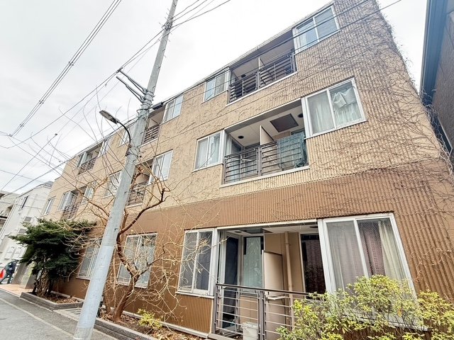 ユーコート高田馬場の外観