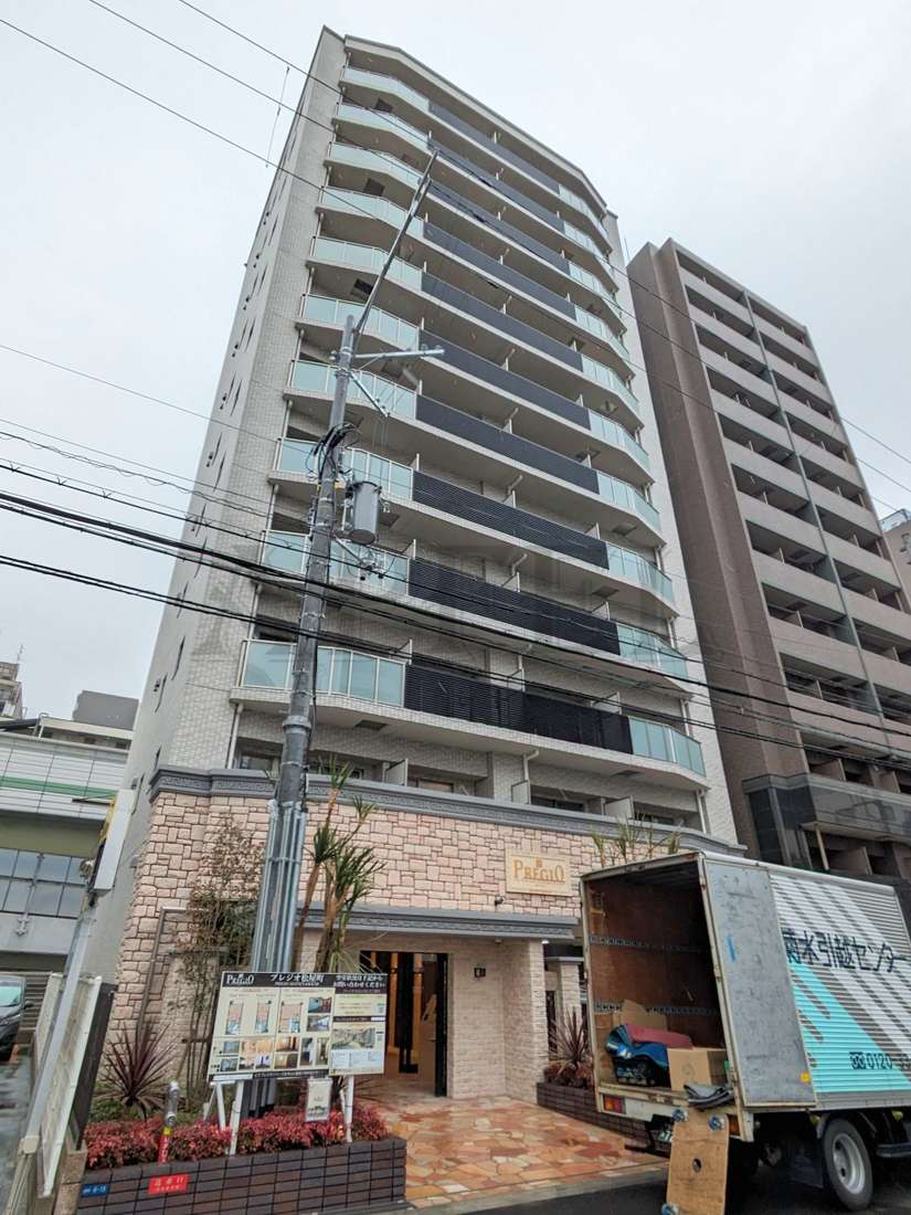 プレジオ松屋町の外観