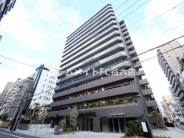 コンフォリア・リヴ博労町一丁目Qの外観