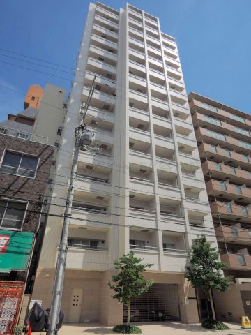 ベルフェリーク天満橋の外観