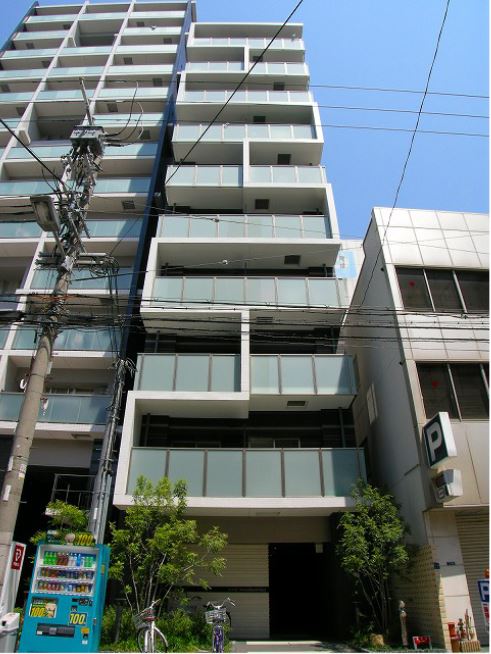 グラン心斎橋EASTの外観