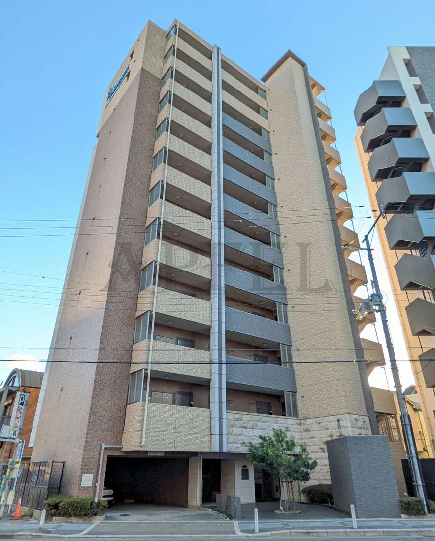 プレサンス福島ニューゲートの外観