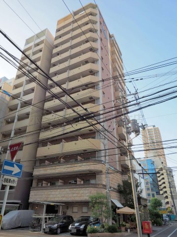 プレサンス心斎橋ザ・スタイルの外観