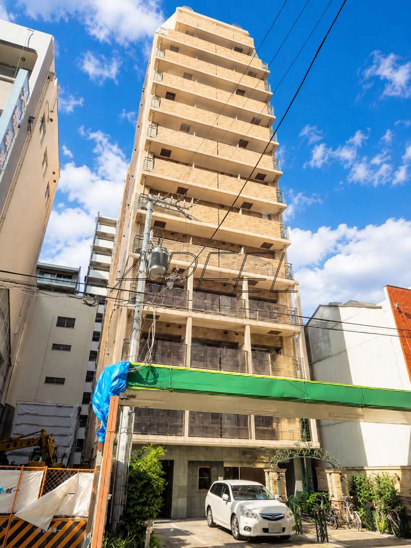 ジュネーゼグラン心斎橋東