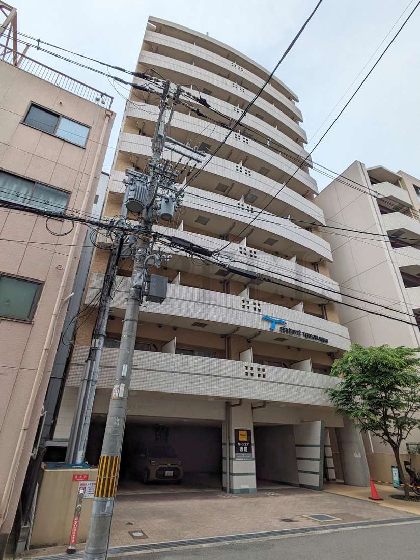 SERENiTE天六西の外観