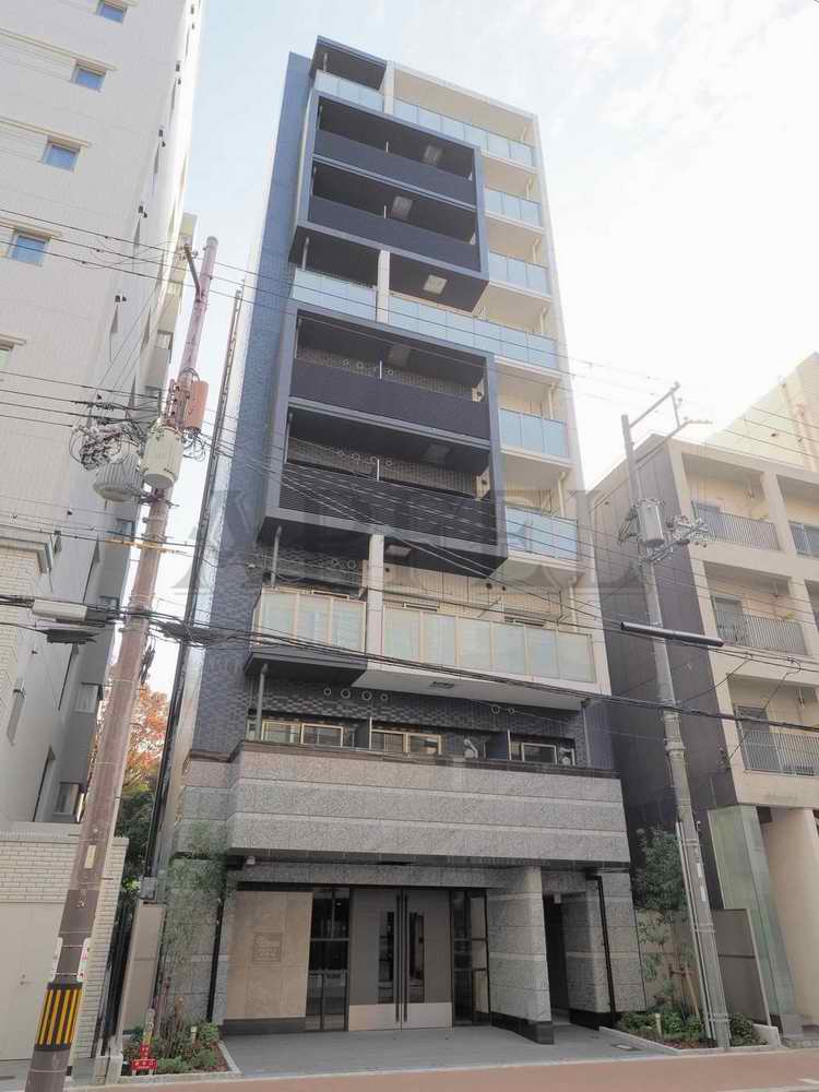 プレサンス京町堀の外観