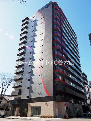 セレニテ東梅田アリエの外観