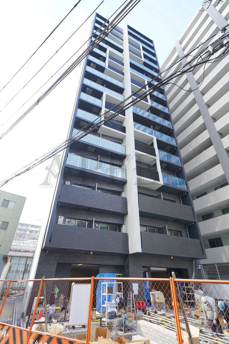 プレサンス福島吉野ミナージの外観