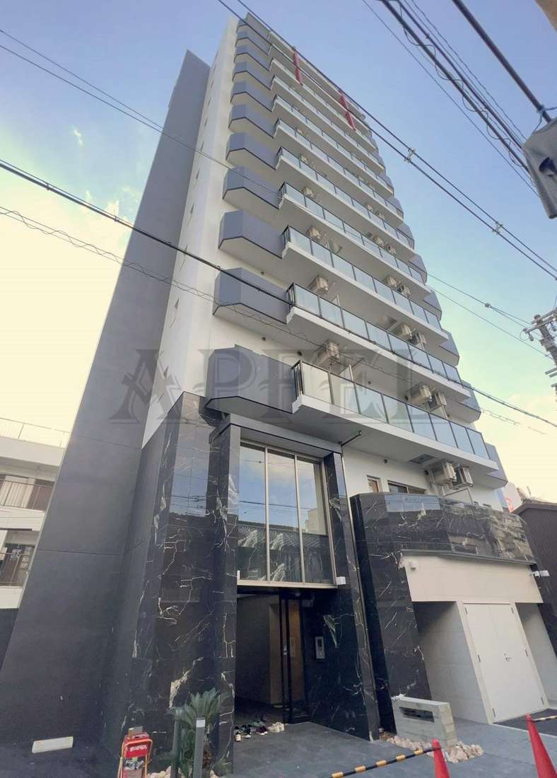 エステムコート大阪福島ルアーナの外観