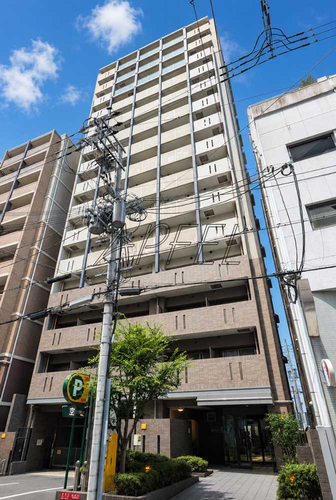 レジディア京町堀の外観