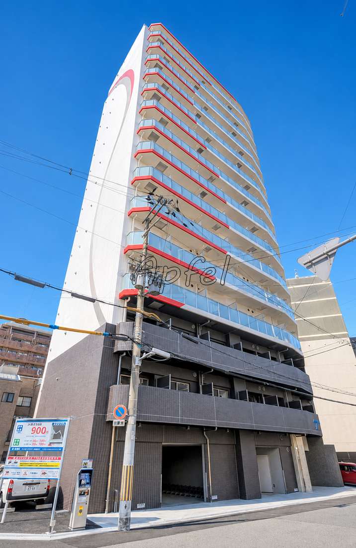 セレニテ難波ミラク参番館の外観