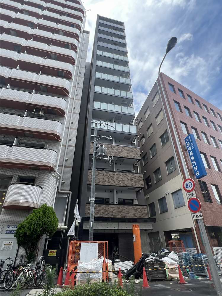 ソルテラス大阪城東の外観