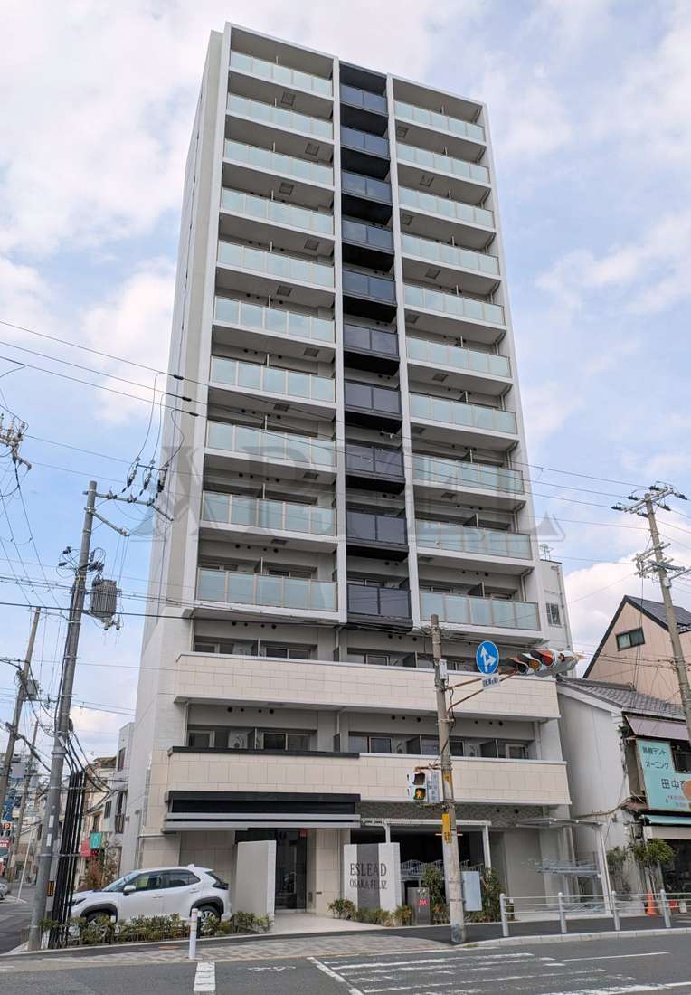 エスリード大阪フェリスの外観