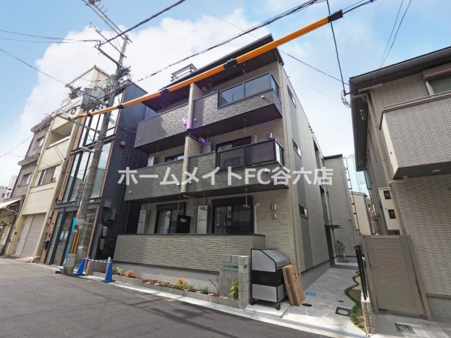 コトン　ヴァリ　寺田町駅前の外観