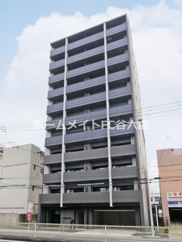 レジュールアッシュ緑橋駅前の外観