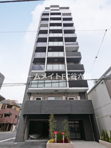 ファーストフィオーレ難波南アルマの外観