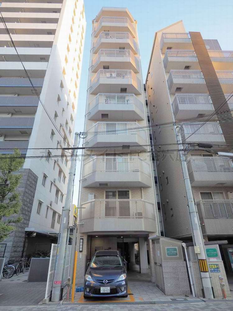 ドマーニ森ノ宮の外観