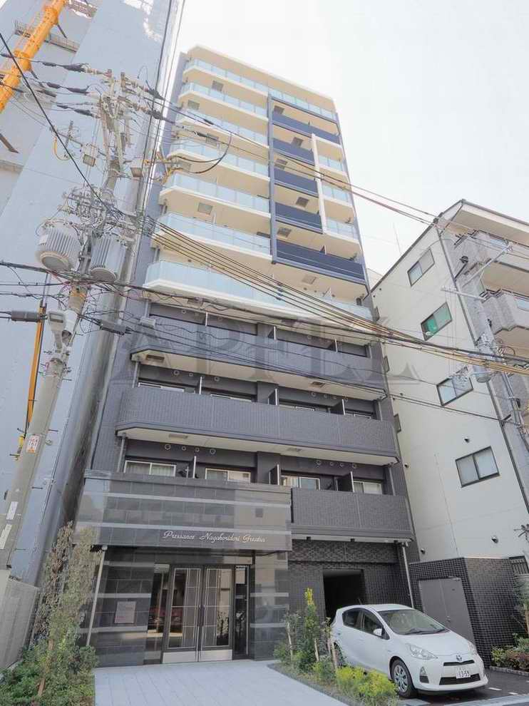 プレサンス長堀通グレイタスの外観