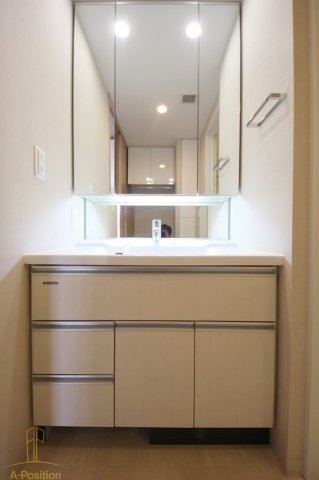 ロジュマンタワー梅田