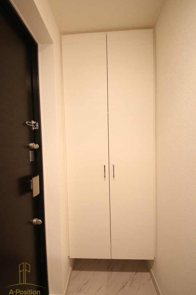 レオンコンフォート本町 