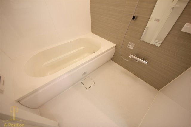 エスヴェール北梅田 