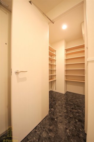 エスヴェール北梅田 