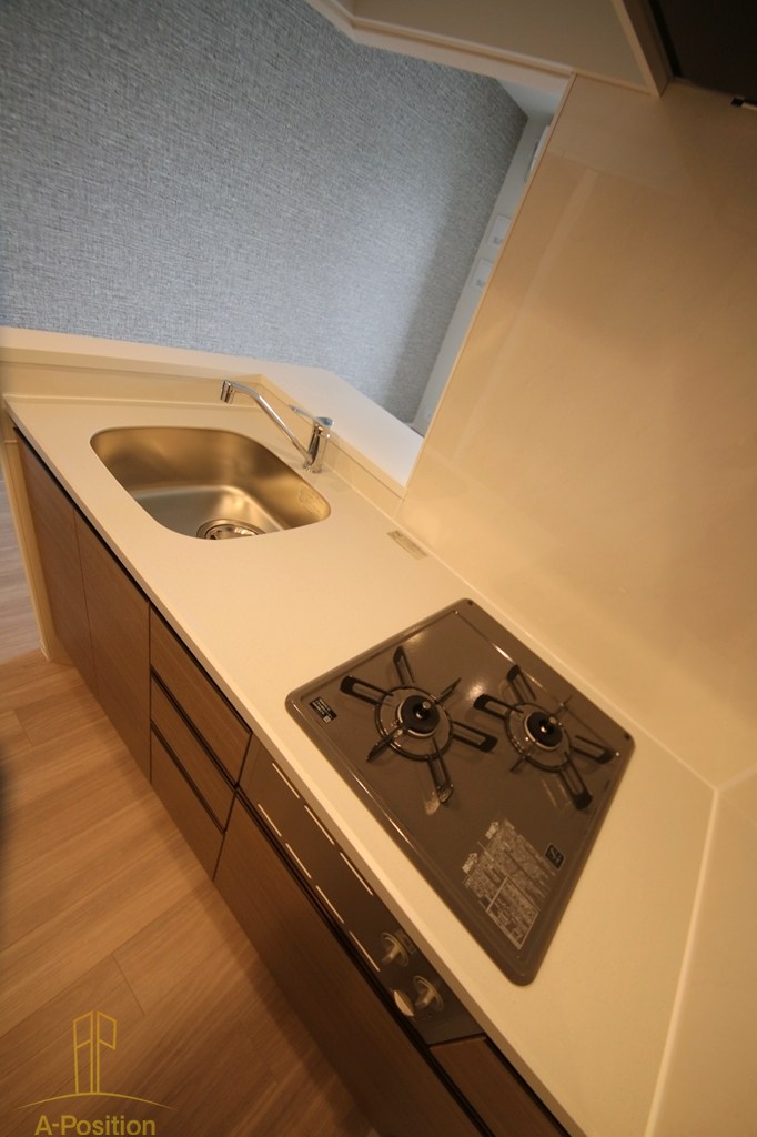 コンフォリア・リヴ本町WEST Q