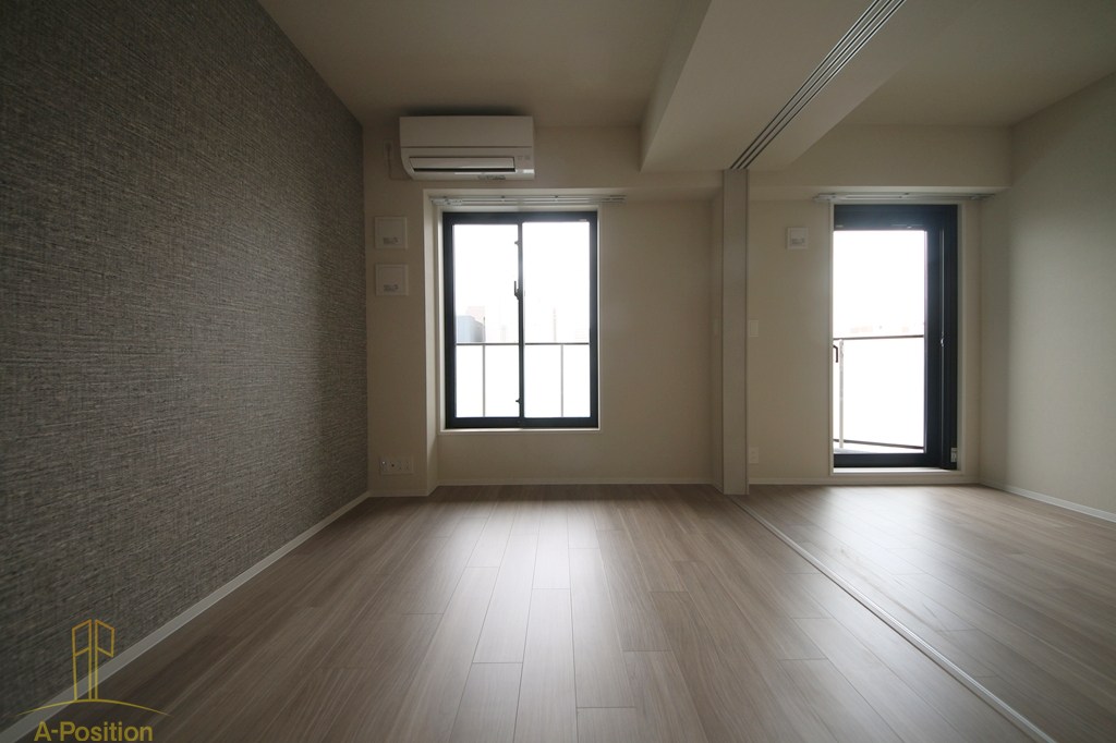 コンフォリア・リヴ本町WEST Q