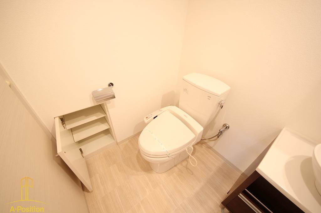 アーデン土佐堀