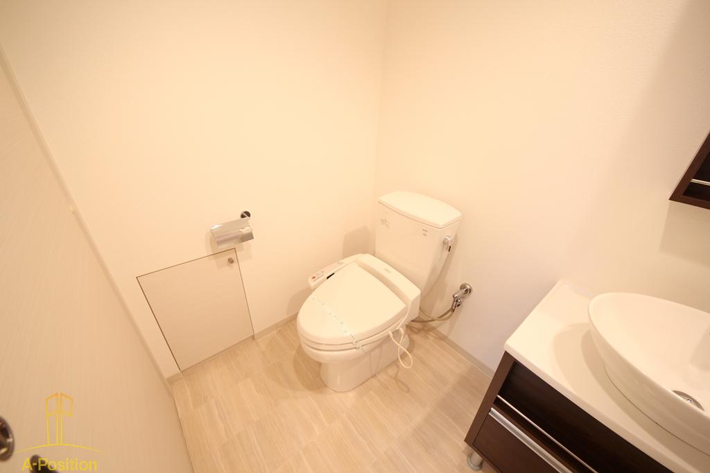 アーデン土佐堀