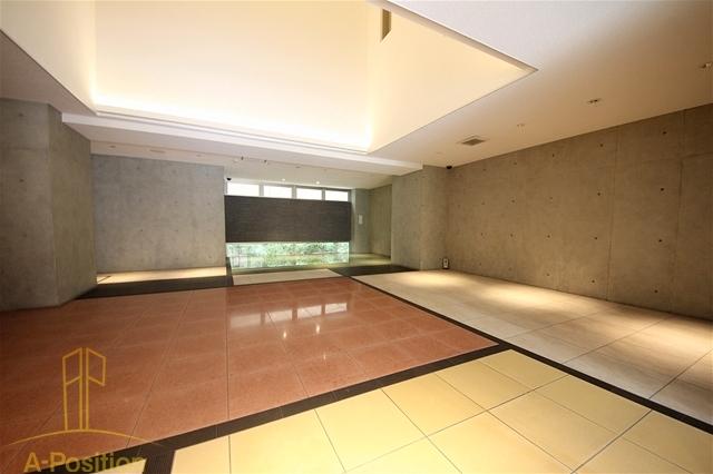 アーデン土佐堀