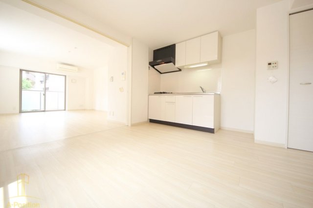 アーデン土佐堀