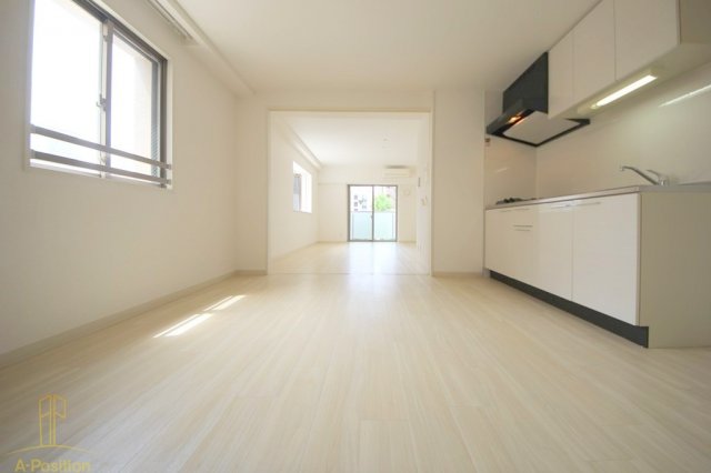 アーデン土佐堀