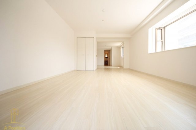 アーデン土佐堀