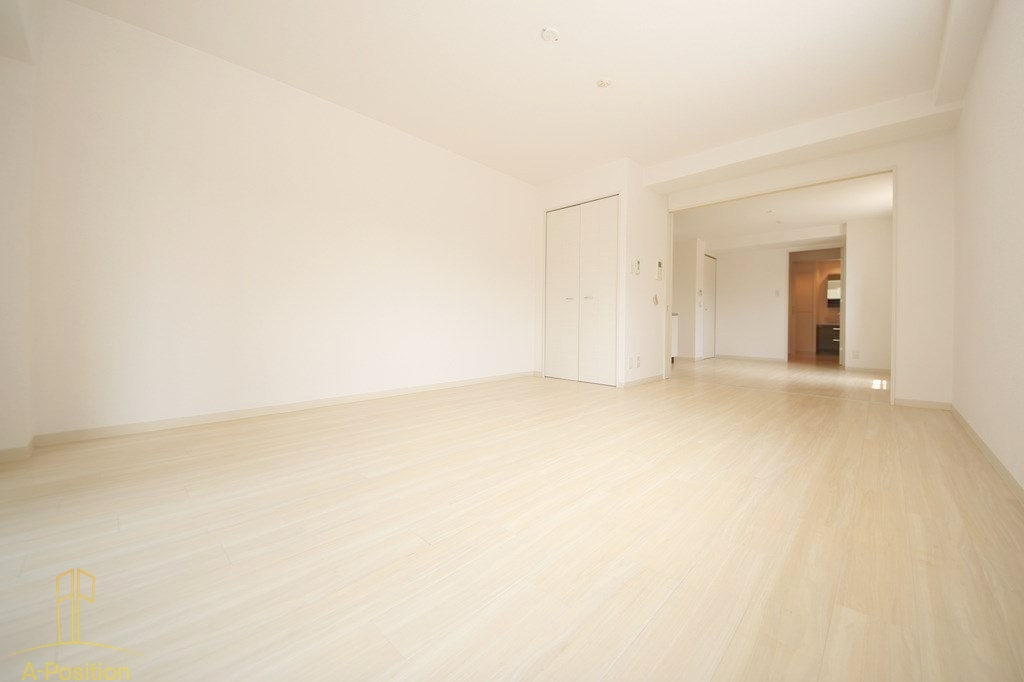 アーデン土佐堀