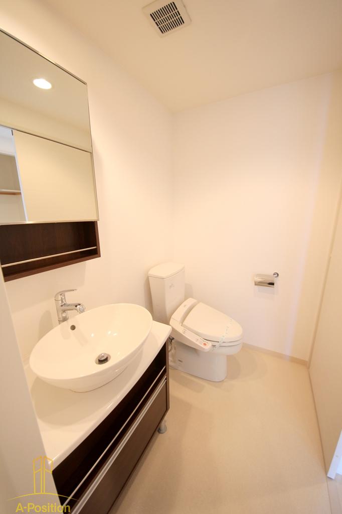 アーデン土佐堀