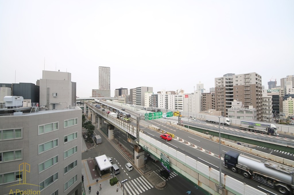 コンフォリア・リヴ本町WEST Q