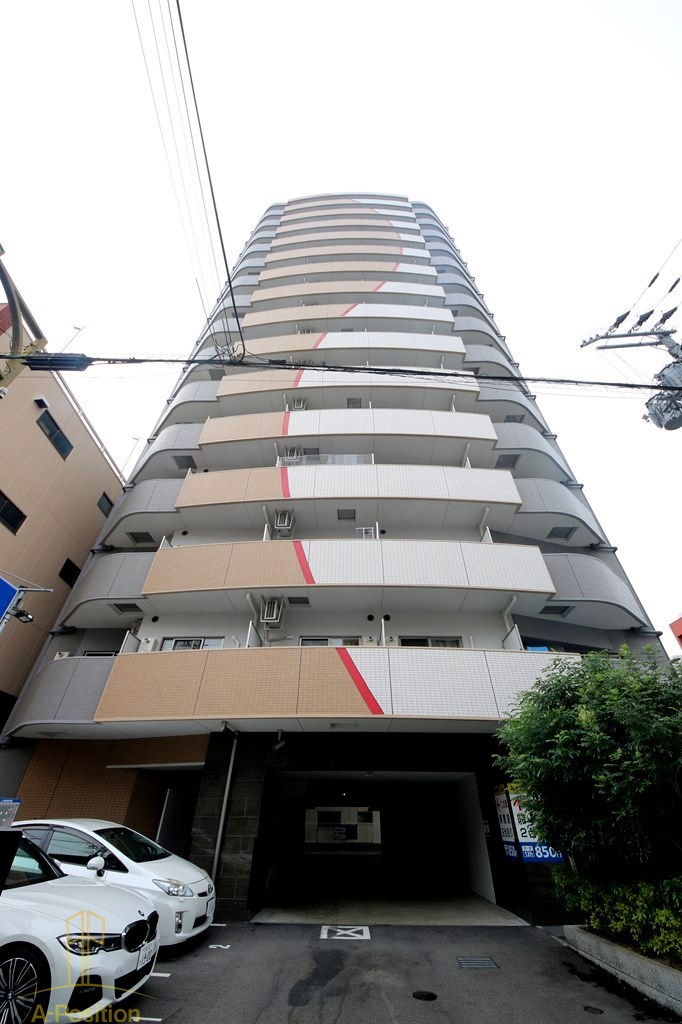 セレニテ難波プリエ