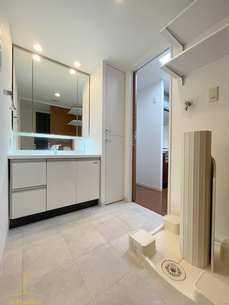 フロンティアタワー日本橋